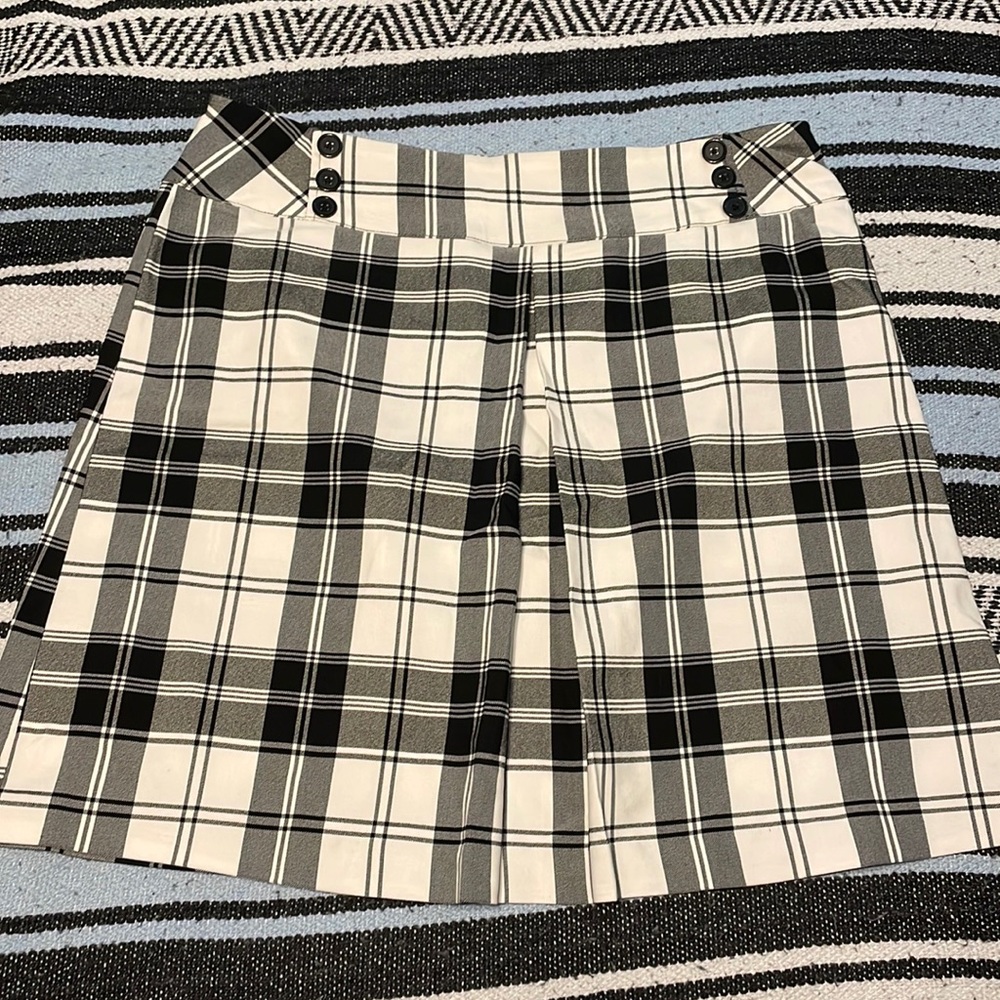 Schoolgirl checkered print mid length skirt size 14